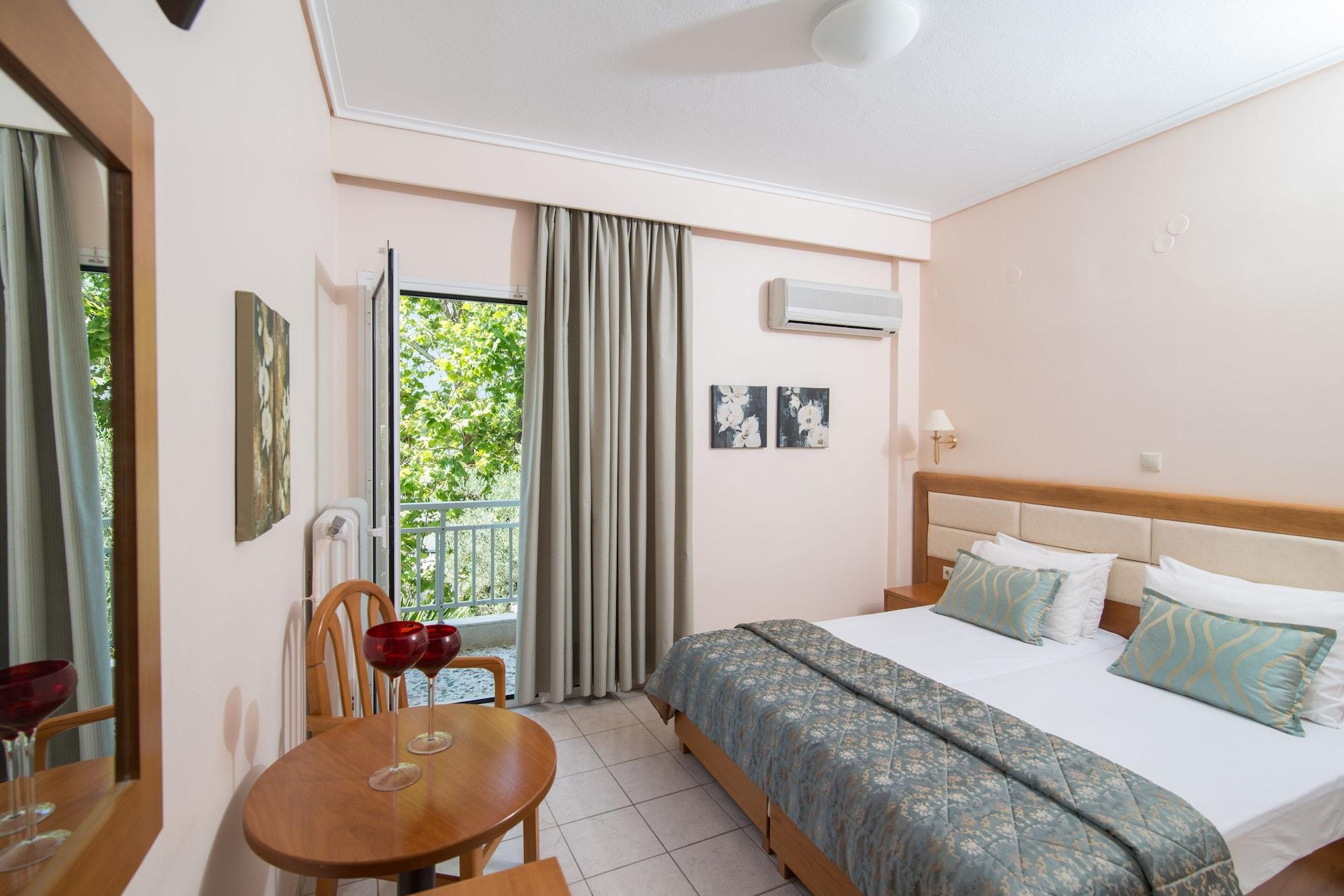 Kateríni Regina Mare Hotel מראה חיצוני תמונה
