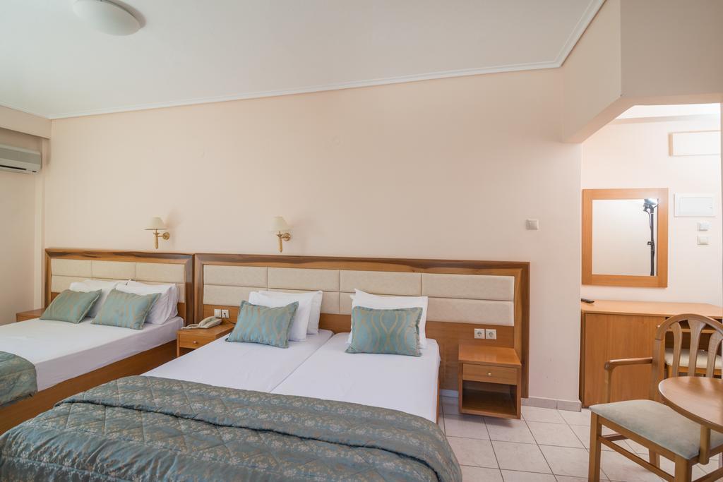 Kateríni Regina Mare Hotel מראה חיצוני תמונה