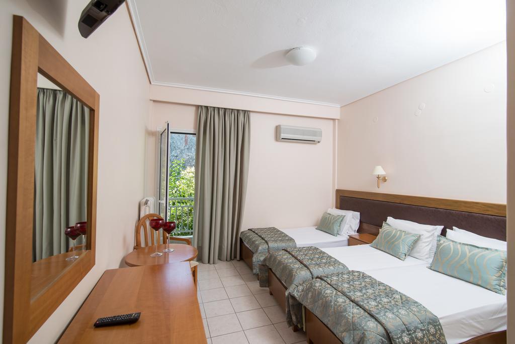 Kateríni Regina Mare Hotel חדר תמונה