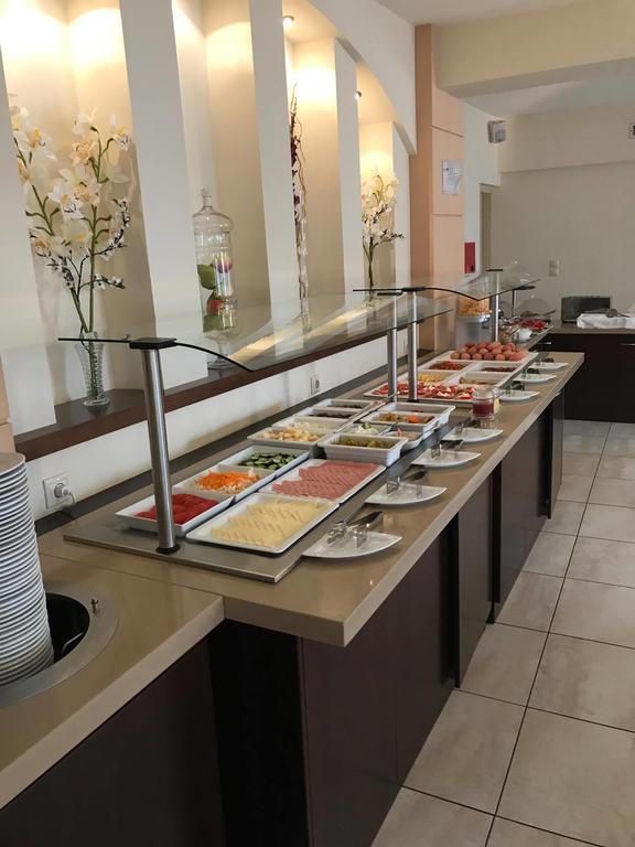 Kateríni Regina Mare Hotel מראה חיצוני תמונה