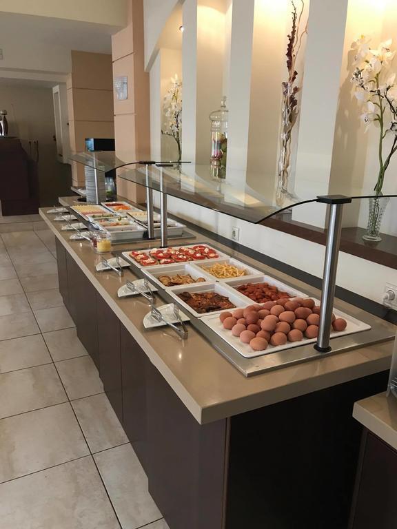 Kateríni Regina Mare Hotel מראה חיצוני תמונה