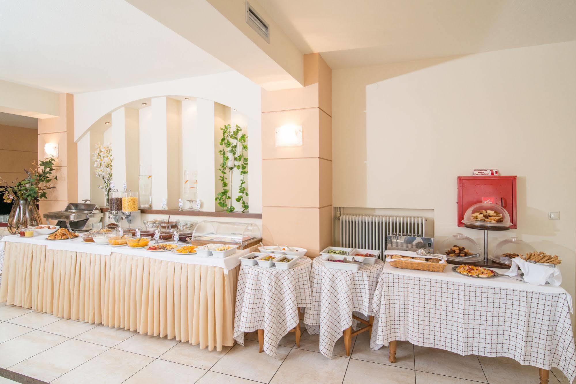 Kateríni Regina Mare Hotel מראה חיצוני תמונה